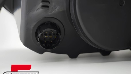 Prednje svjetlo (desna strana) / Fiat Doblo (2010-2014) Opel Combo (2012-2018), 20-12425-05-2