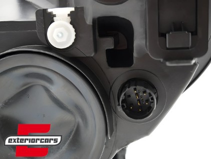 Prednje svjetlo (desna strana) / Fiat Ducato Peugeot Boxer Citroen Jumper (2010-2014), 20-11333-15-2