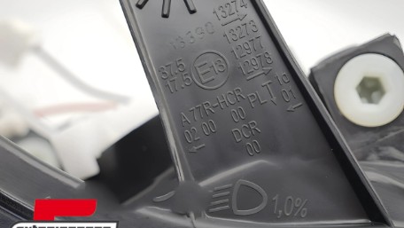Prednje svjetlo (desna strana) / Ford Focus MK2 (02.2008-09.2012), 20-11941-15-2