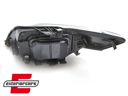 Prednje svjetlo (desna strana) / Ford Mondeo MK4 (03.2007-09.2014), 20-11549-05-2