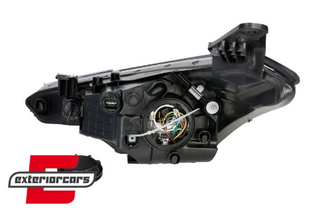 Prednje svjetlo (desna strana) / HYUNDAI I20 (11.2014-08.2021), 20-15825-15-2