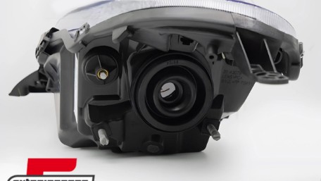 Prednje svjetlo (desna strana) / Nissan Micra (K12) (2003-2007), 20-0307-15-2