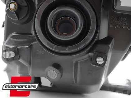 Prednje svjetlo (desna strana) / Nissan Micra (K12) (2003-2007), 20-0307-15-2