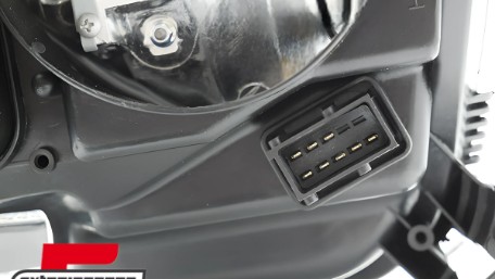 Prednje svjetlo (desna strana) / Opel Astra H (2004-2007), 20-0389-05-2