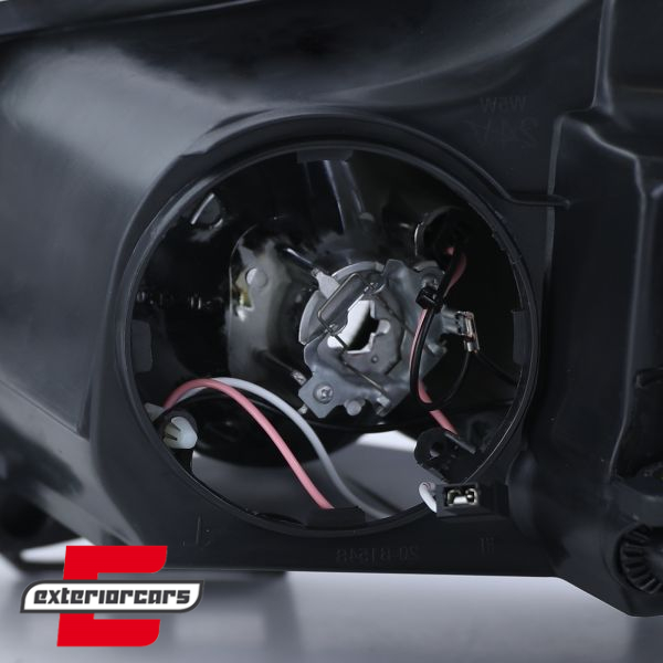 Prednje svjetlo (desna strana) / Opel Corsa D (2006-2011), 20-1153-15-2