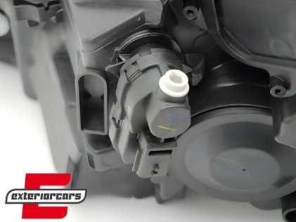 Prednje svjetlo (desna strana) / PEUGEOT 208 (2012-2015), 20-14353-16-2