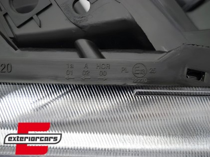 Prednje svjetlo (desna strana) / Renault Megane II (2002-2005), 20-0289-05-2