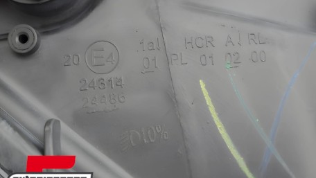 Prednje svjetlo (desna strana) / Škoda Octavia 3 (2012-2016), 20-14683-05-2