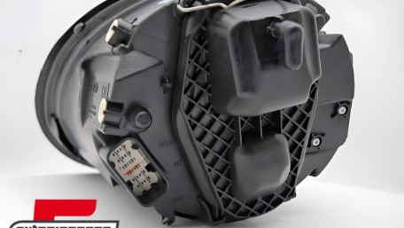 Prednje svjetlo (desna strana) / VW New Beetle (2005-2011), 20-1145-05-2