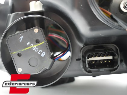 Prednje svjetlo (lijeva strana) / Citroen C4 Picasso (09.2006-09.2010), 20-11256-05-2