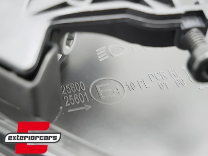 Prednje svjetlo Xenon (desna strana) / Audi A4 8K (12.2011-12.2015), 20-14181-06-2