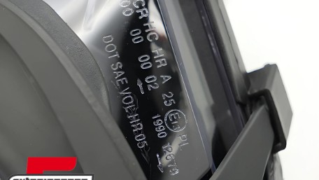 Prednje svjetlo Xenon (desna strana) / BMW serije 3 E46 (09.2001-02.2005), 20-12325-05-2