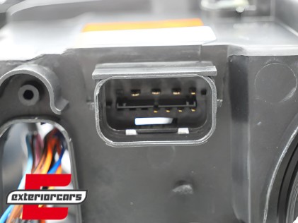 Prednje svjetlo Xenon (desna strana) / BMW X3 F25 (09.2010-03.2014), 20-12851-06-9