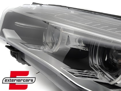Prednje svjetlo Xenon (lijeva strana) / BMW X5 F15 (2013-2018), FBM22L