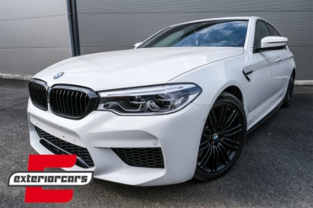 Prednji blatobrani M5 dizajn (crna) / BMW serije 5 G30 G31 G38 limuzina karavan (2017-2019), BPBM10