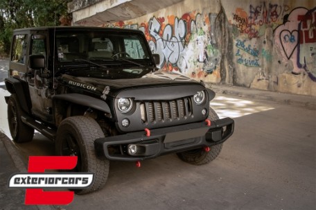 Prednji branik 10th Anniversary Hard Rock Style / JEEP Wrangler Rubicon JK (2007-2017), FBJEWJKTH