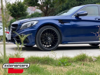 Prednji branik C63 AMG dizajn / Mercedes C-klasa W205 S205 A205 C205 (2014-2019) Limuzina T-Model Coupe Cabrio, FBMBW205CRL