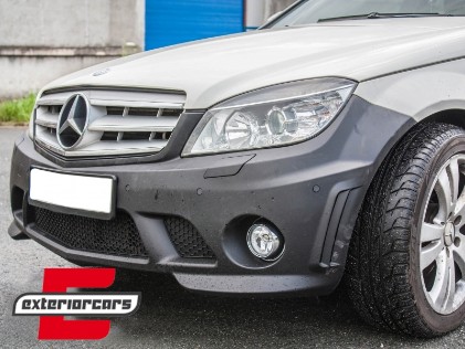 Prednji branik C63 AMG dizajn (PDC) / Mercedes C-klasa W204 (2007-2010), COFBMBW204AMGP