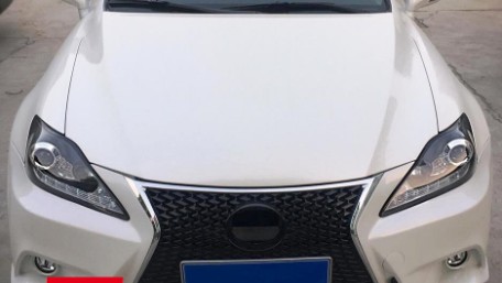 Prednji branik F-Sport Facelift XE30 2014+ dizajn / LEXUS IS XE20 (2005-2013), FBLXIS200