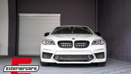 Prednji branik G30 M5 dizajn (PDC&SRA) / BMW serije 5 F10 F11 (2011-2017), FBBMF10M5PWG