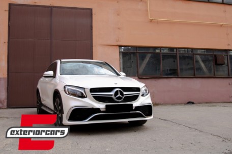 Prednji branik GLC63 AMG dizajn / Mercedes GLC X253 C253 SUV Coupe (2015-2019), FBMBGLCX253