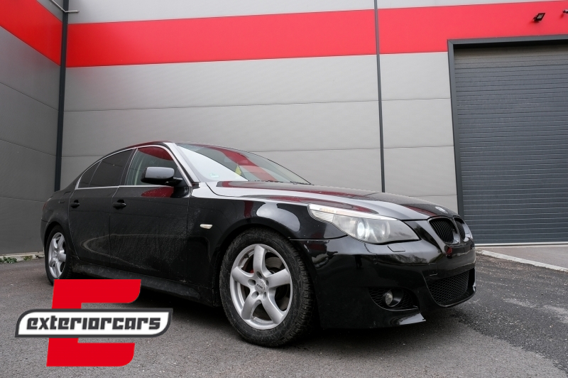 Prednji branik M5 dizajn (PDC 18mm) / BMW serije 5 E60 E61 LCI (2007-2010), 5111297JOM