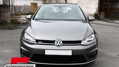 Prednji branik R-line dizajn / VW Golf VII 7 (2013-2017), ZPVW17