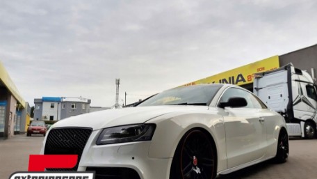 Prednji branik RS5 dizajn / Audi A5 8T (2007-2011), FBAUA58TRSD