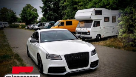 Prednji branik RS5 dizajn / Audi A5 8T (2007-2011), FBAUA58TRSD