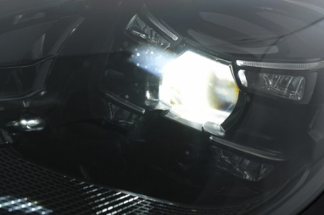 Prednji branik sa prednjim farovima za nadogradnju u GTS dizajn / Porsche Macan 95B (2014-2023), CBFPOMA95B