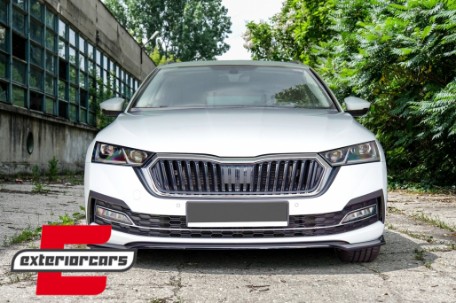 Prednji nastavak branika (crna) / Skoda Octavia MK4 (2020-), FBSPSKOMK4