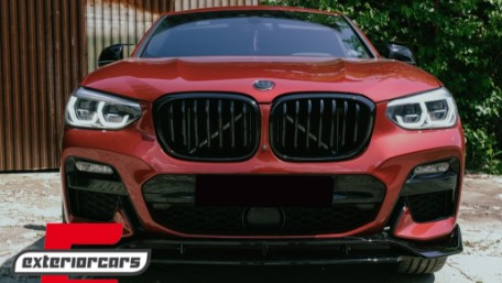 Prednji nastavak branika M-Performance dizajn (piano crna) / BMW X4 G02 X4M M Sport (2018-2021), FBSBMG02MP