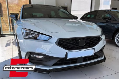 Prednji nastavak branika (piano crna) / Seat Leon MK4 FR (2020-), FBSSTLEMK4