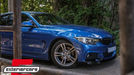 Prednji splitter M-Performance dizajn (piano crna) / BMW serije 4 F32 Coupe F33 Cabrio F36 Gran Coupe (2013-03.2019), FBSBMF32MPB