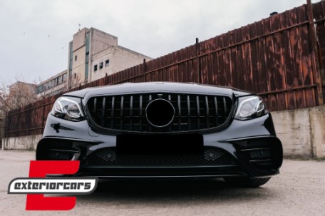 Prednji splitteri (piano crna) / Mercedes E-klasa W213 S213 C238 A238 Sport Line E53 (2016-2020), GCP-SW-MB-088