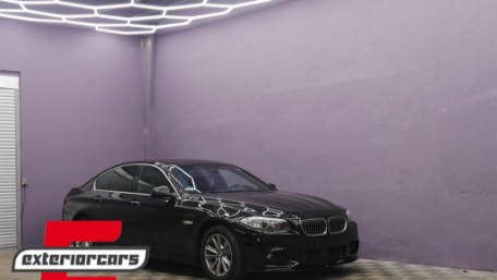 Središnja-donja mrežica M paket dizajn (ACC) / BMW serije 5 F10 F11 M paket (2009-2017), FBGBMF10MTD