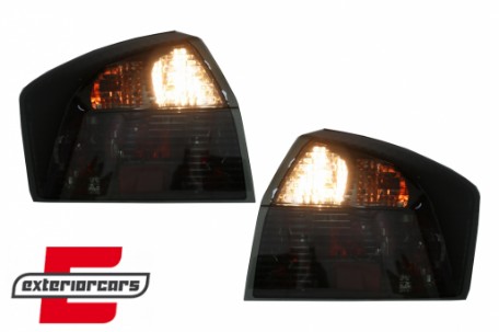 Stražnja svjetla (crna) / Audi A4 B6 limuzina (2001-2004), LTAU14