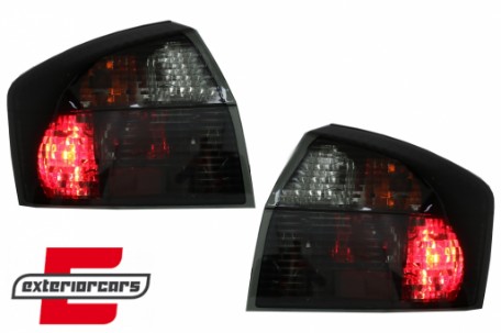 Stražnja svjetla (crna) / Audi A4 B6 limuzina (2001-2004), LTAU14