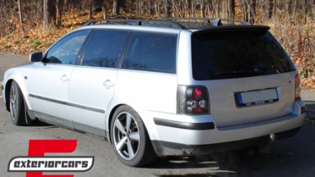 Stražnja svjetla (crna) / Volkswagen Passat B5 3B (11.1996-08.2000), LTVW11