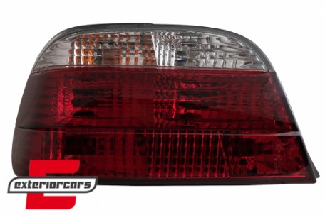 Stražnja svjetla (crvena/kristal) / BMW serije 7 E38 limuzina (1994-2001), LTBM41