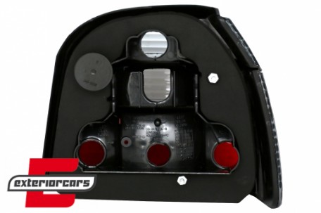 Stražnja svjetla (crvena/smoke) / Volkswagen Golf 3 (09.1991-08.1997), LTVW98