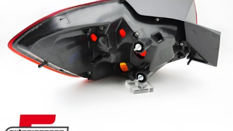 Stražnje svjetlo (desna strana) / Opel Astra J karavan (2009-2015), 11-11875-11-2