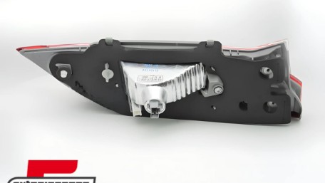 Stražnje svjetlo LED (lijeva strana) / Honda CR-V V (2017-2023), RHO03L