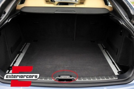 Unutarnja stražnja prostirka prtljažnika ručka tepiha (crna) / BMW serije 5 E61 (2003-2010) X5 E70 (2007-2013) X6 E71 E72 (2008-2015), RTHE70B