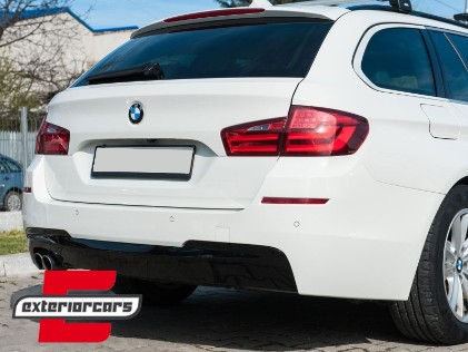 Zadnji branik M paket dizajn / BMW serije 5 F11 karavan (2011-2017), RBBMF11MT