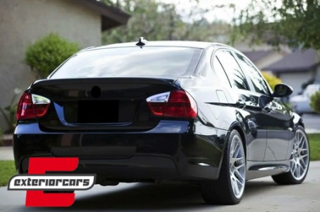 Zadnji branik M paket dizajn (PDC) / BMW serije 3 E90 limuzina (2005-2011), 5111318-3JOM