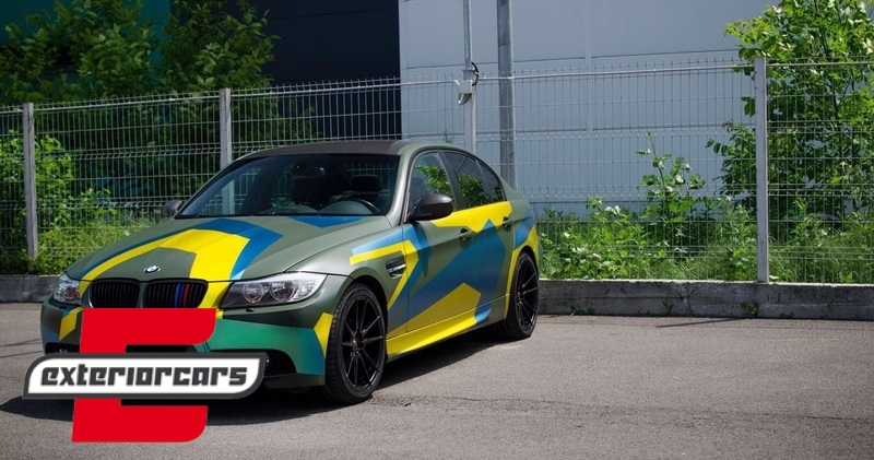 Zadnji branik M3 dizajn / BMW serije 3 E90 (2004-2011), 5111318-2JOM