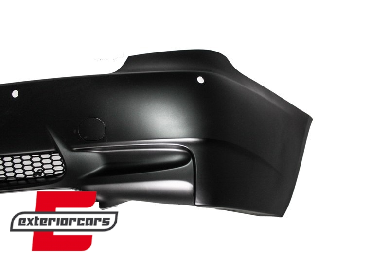 Zadnji branik M3 dizajn (PDC) / BMW serije 3 E92 E93 (2006-2010), RBBME92M3P