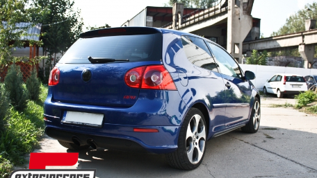 Zadnji nastavak branika R32 dizajn / VW Golf V 5 (2003-2007), ZTVW08